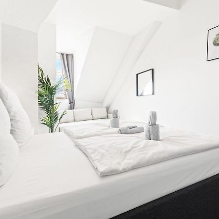 Mint Apartment Ueber Der Stadt Parken Kueche Wifi Berlin Kültér fotó