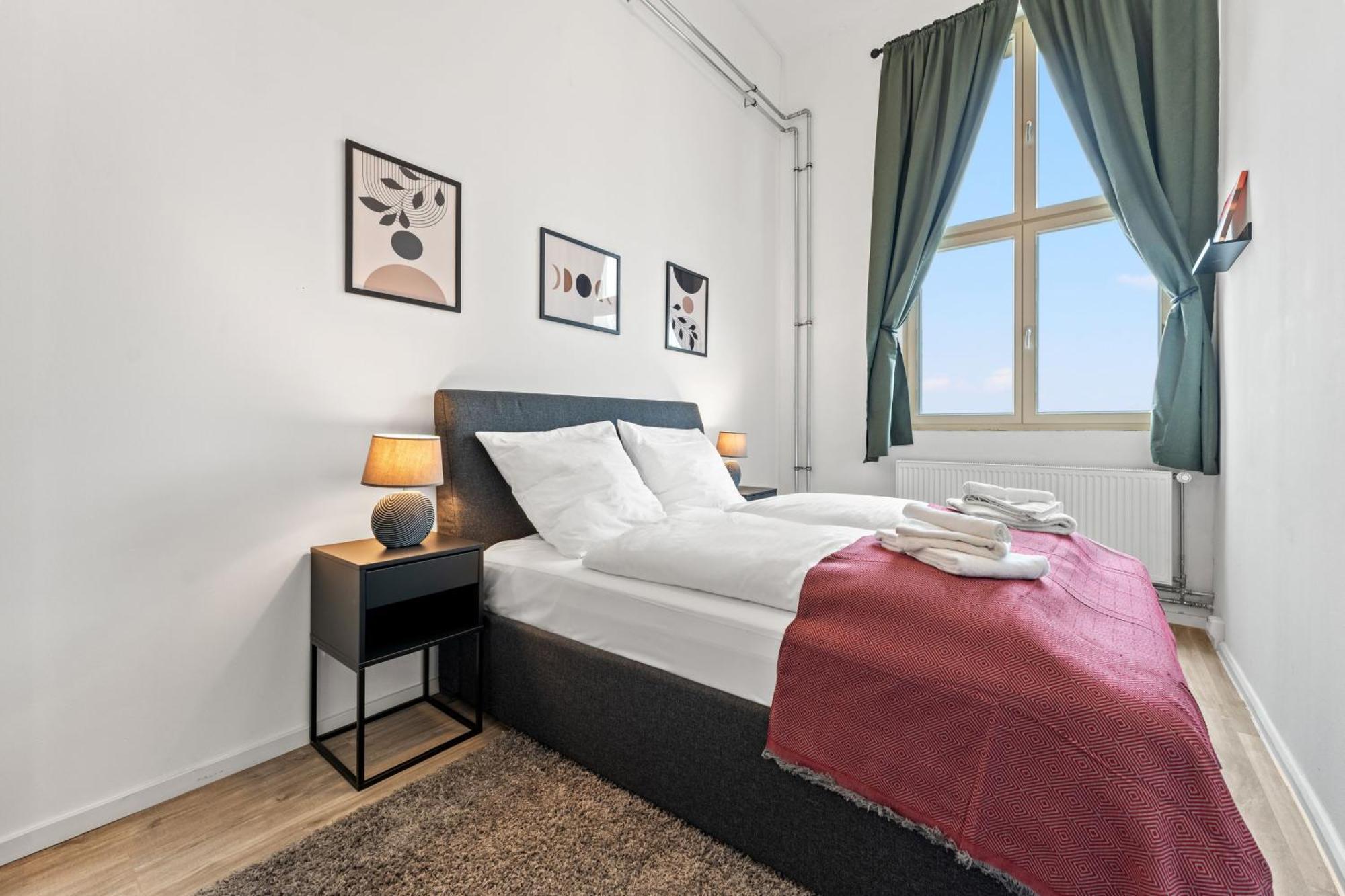 Mint Apartment Ueber Der Stadt Parken Kueche Wifi Berlin Kültér fotó
