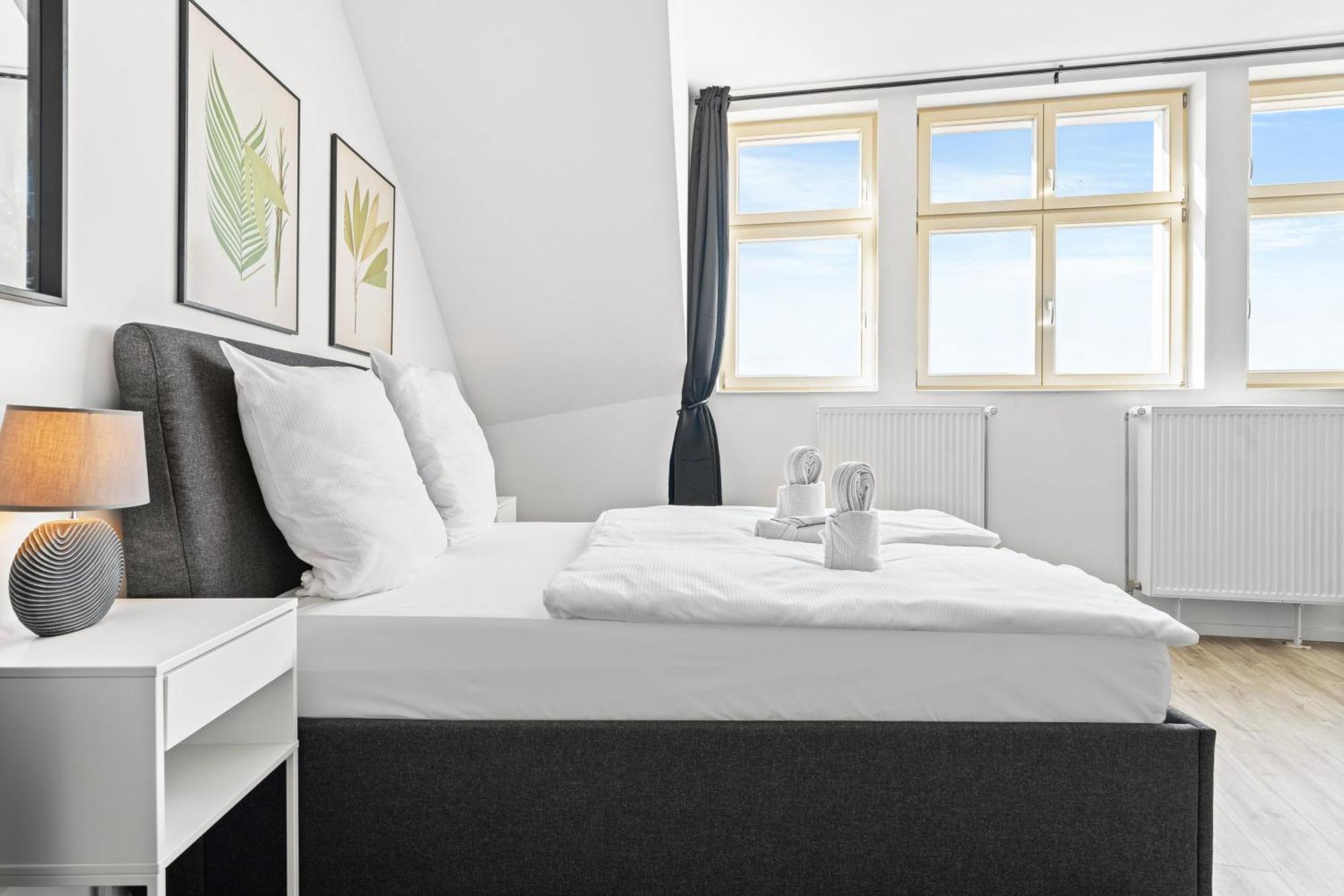 Mint Apartment Ueber Der Stadt Parken Kueche Wifi Berlin Kültér fotó