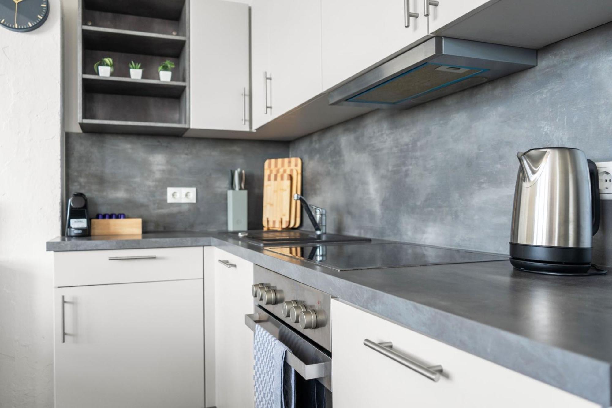 Mint Apartment Ueber Der Stadt Parken Kueche Wifi Berlin Kültér fotó