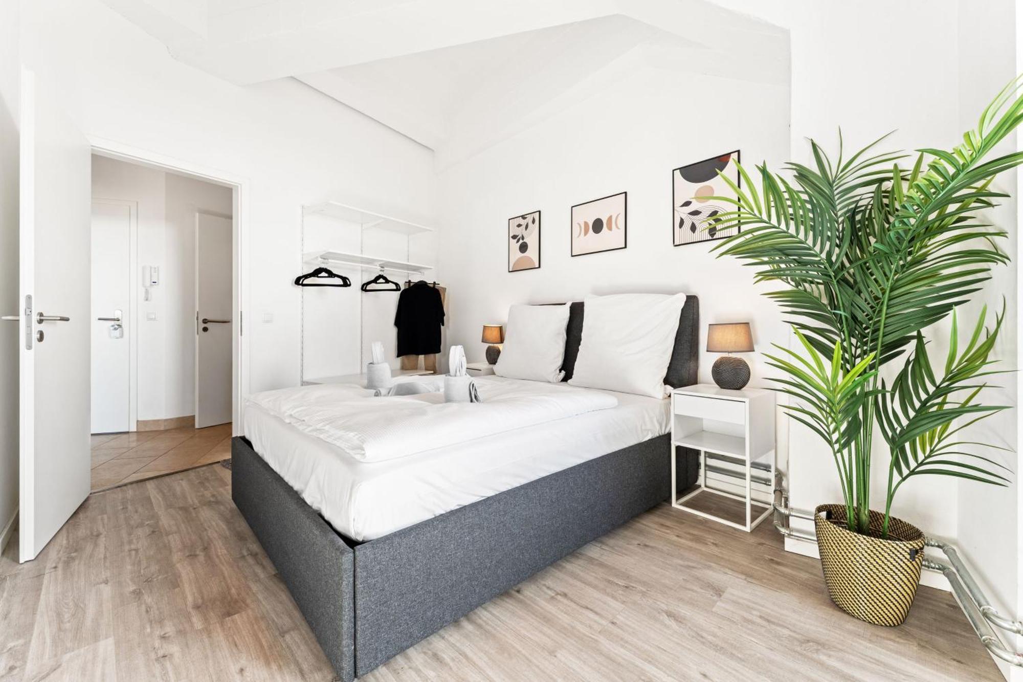 Mint Apartment Ueber Der Stadt Parken Kueche Wifi Berlin Kültér fotó