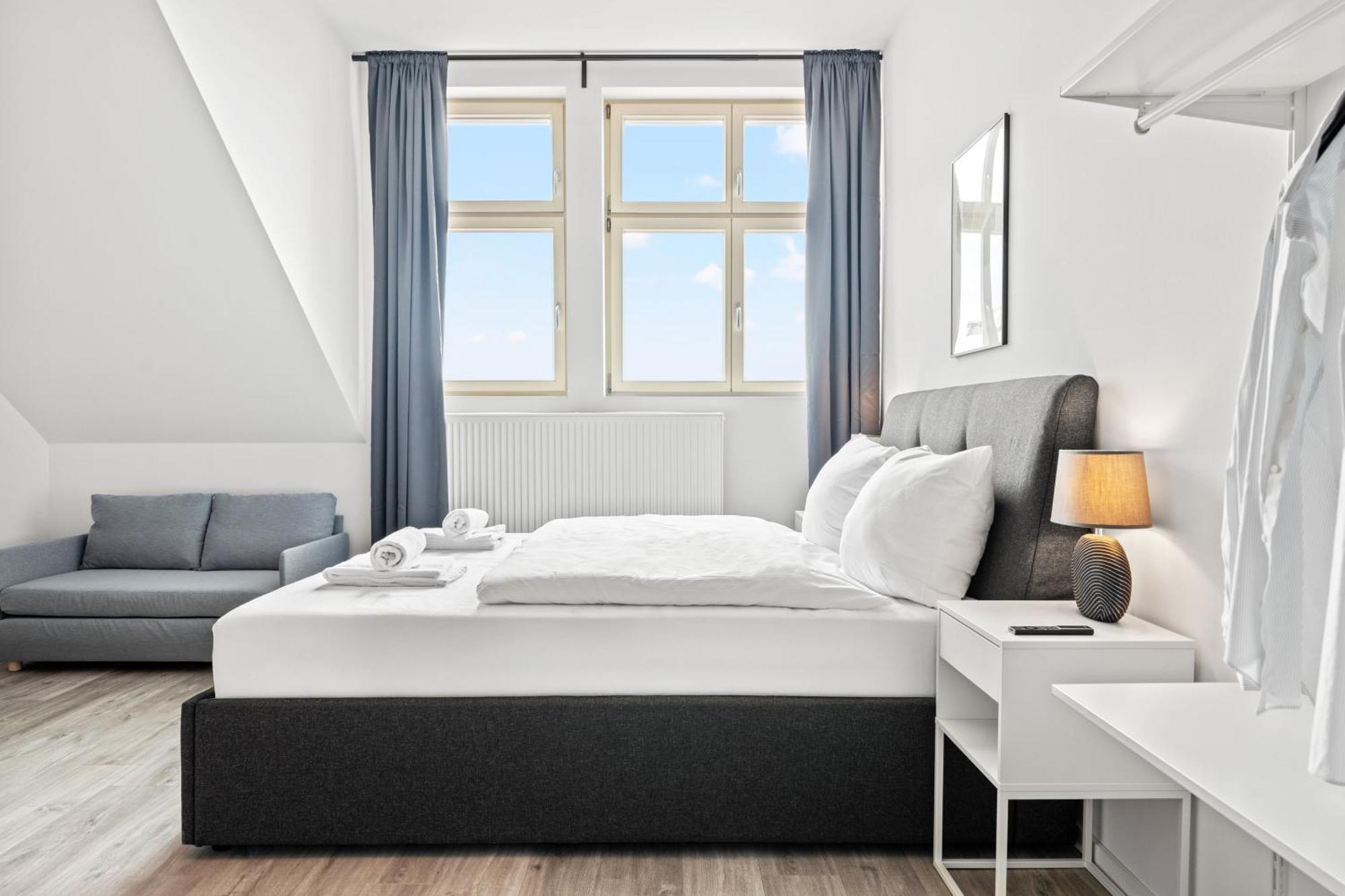 Mint Apartment Ueber Der Stadt Parken Kueche Wifi Berlin Kültér fotó